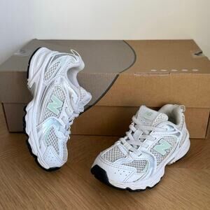 New Balance 530 White/Green Toddler Sneakers- SZ 8 C